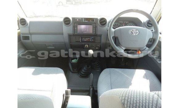 Buy Import Toyota Land Cruiser Beige Car in Import - Dubai in Baa Buy Import Toyota Land Cruiser Beige Car in Import - Dubai in Baa