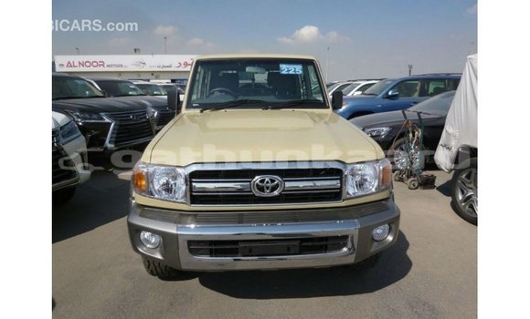Buy Import Toyota Land Cruiser Beige Car in Import - Dubai in Baa Buy Import Toyota Land Cruiser Beige Car in Import - Dubai in Baa