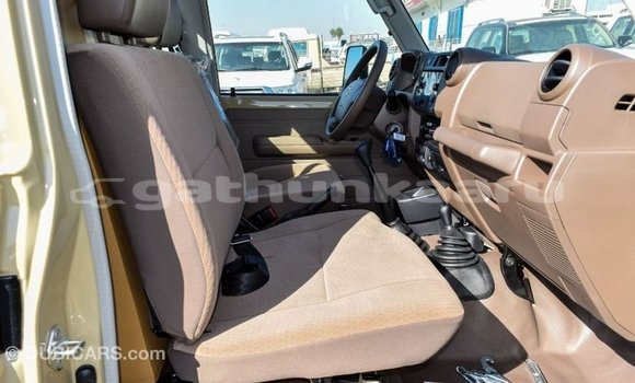 Buy Import Toyota Land Cruiser Beige Car in Import - Dubai in Baa Buy Import Toyota Land Cruiser Beige Car in Import - Dubai in Baa