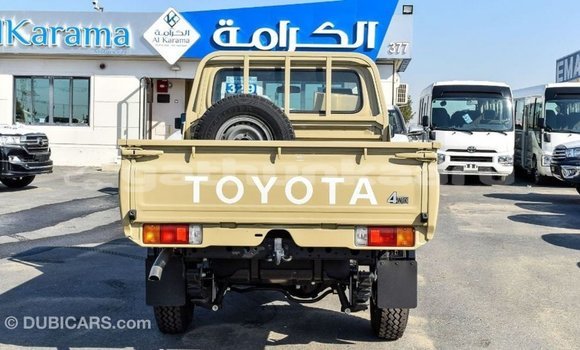 Buy Import Toyota Land Cruiser Beige Car in Import - Dubai in Baa Buy Import Toyota Land Cruiser Beige Car in Import - Dubai in Baa