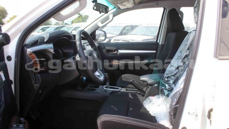 Big with watermark toyota hilux baa import dubai 2367