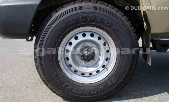 Buy Import Toyota Land Cruiser Beige Car in Import - Dubai in Baa Buy Import Toyota Land Cruiser Beige Car in Import - Dubai in Baa