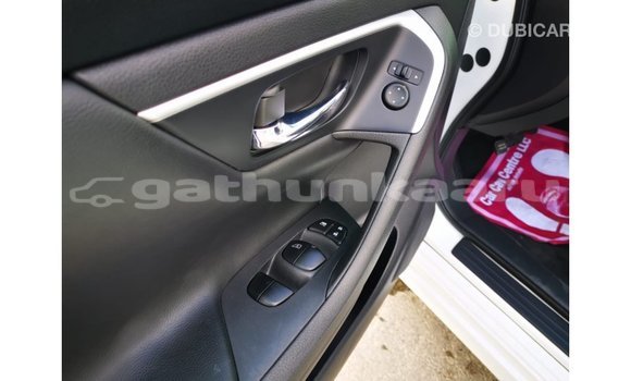 Buy Import Nissan Altima White Car in Import - Dubai in Baa Buy Import Nissan Altima White Car in Import - Dubai in Baa