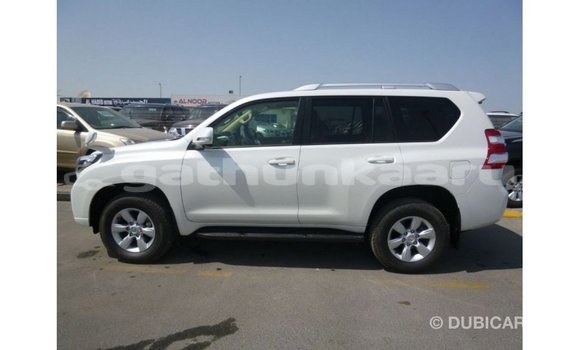 Buy Import Toyota Prado White Car in Import - Dubai in Baa Buy Import Toyota Prado White Car in Import - Dubai in Baa