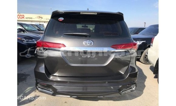 Buy Import Toyota Fortuner Other Car in Import - Dubai in Baa Buy Import Toyota Fortuner Other Car in Import - Dubai in Baa