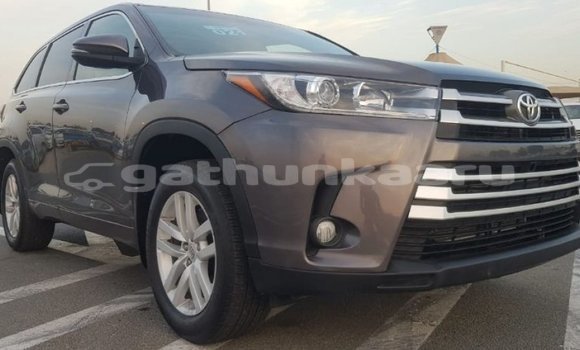 Buy Import Toyota Highlander Other Car in Import - Dubai in Baa Buy Import Toyota Highlander Other Car in Import - Dubai in Baa