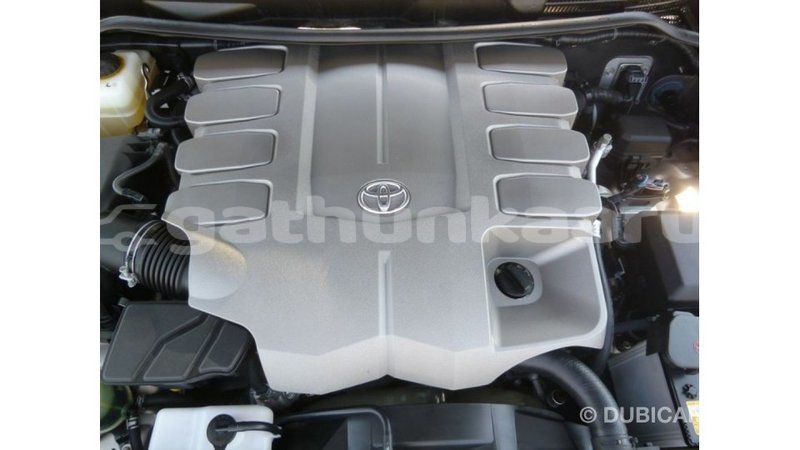 Big with watermark toyota land cruiser baa import dubai 2394