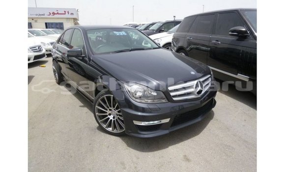Buy Import Mercedes-Benz 190 Black Car in Import - Dubai in Baa Buy Import Mercedes-Benz 190 Black Car in Import - Dubai in Baa