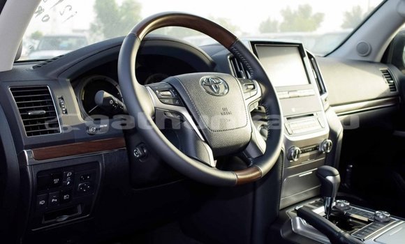 Buy Import Toyota Land Cruiser Black Car in Import - Dubai in Baa Buy Import Toyota Land Cruiser Black Car in Import - Dubai in Baa