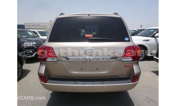 Buy Import Toyota Land Cruiser Other Car in Import - Dubai in Baa Buy Import Toyota Land Cruiser Other Car in Import - Dubai in Baa