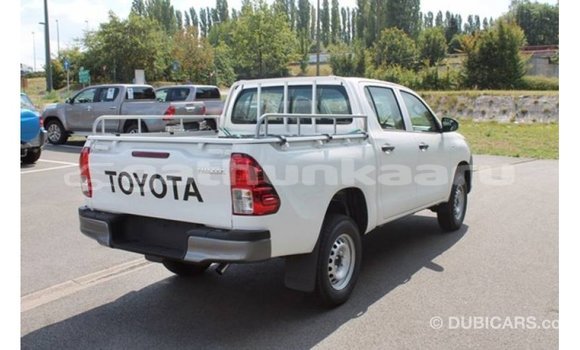 Buy Import Toyota Hilux White Car in Import - Dubai in Baa Buy Import Toyota Hilux White Car in Import - Dubai in Baa