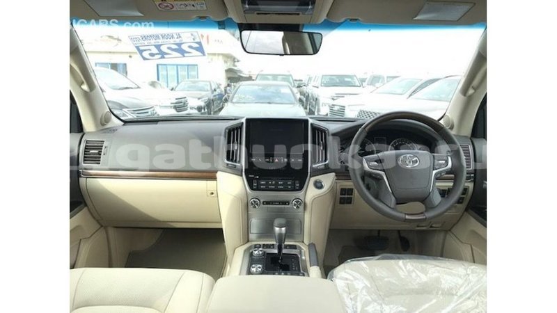 Big with watermark toyota land cruiser baa import dubai 2415