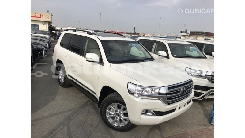 Big with watermark toyota land cruiser baa import dubai 2415