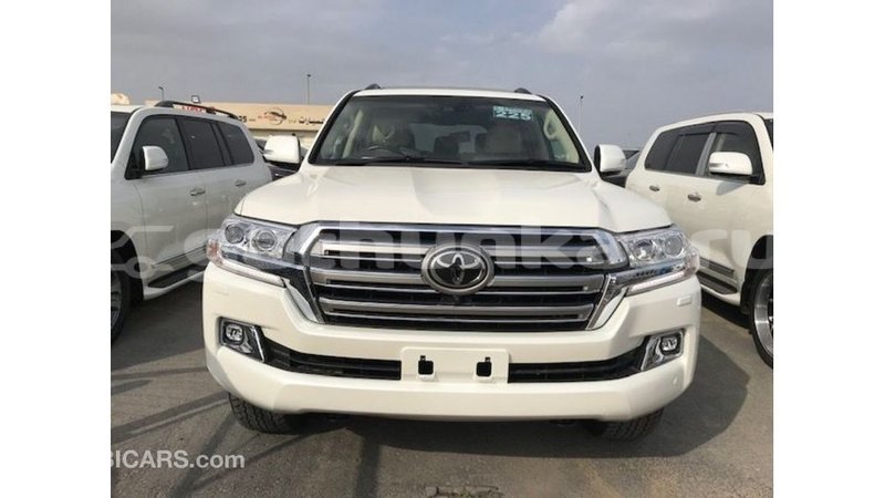 Big with watermark toyota land cruiser baa import dubai 2415