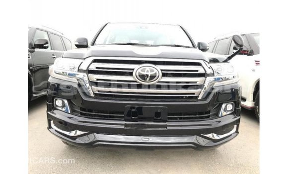 Buy Import Toyota Land Cruiser Black Car in Import - Dubai in Baa Buy Import Toyota Land Cruiser Black Car in Import - Dubai in Baa