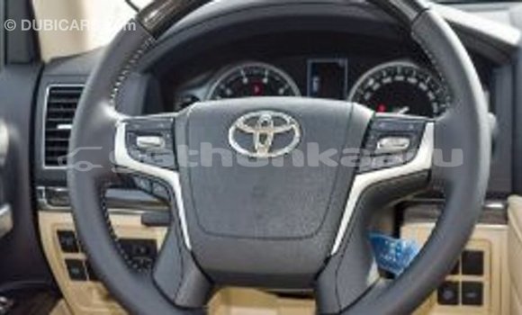 Buy Import Toyota Land Cruiser Other Car in Import - Dubai in Baa Buy Import Toyota Land Cruiser Other Car in Import - Dubai in Baa