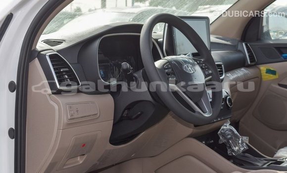 Buy Import Hyundai Tucson White Car in Import - Dubai in Baa Buy Import Hyundai Tucson White Car in Import - Dubai in Baa