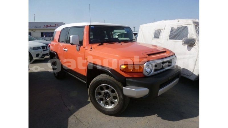 Big with watermark toyota fj cruiser baa import dubai 2426