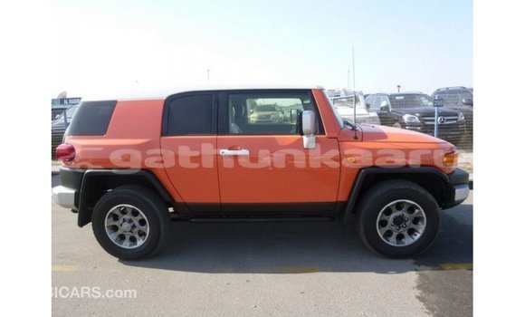 Buy Import Toyota FJ Cruiser Other Car in Import - Dubai in Baa Buy Import Toyota FJ Cruiser Other Car in Import - Dubai in Baa