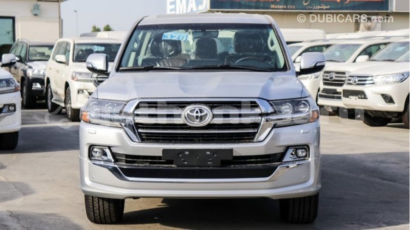 Big with watermark toyota land cruiser baa import dubai 2430