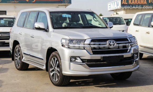Buy Import Toyota Land Cruiser Other Car in Import - Dubai in Baa Buy Import Toyota Land Cruiser Other Car in Import - Dubai in Baa