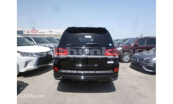 Buy Import Toyota Land Cruiser Black Car in Import - Dubai in Baa Buy Import Toyota Land Cruiser Black Car in Import - Dubai in Baa