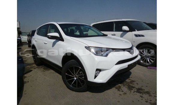 Buy Import Toyota 4Runner White Car in Import - Dubai in Baa Buy Import Toyota 4Runner White Car in Import - Dubai in Baa
