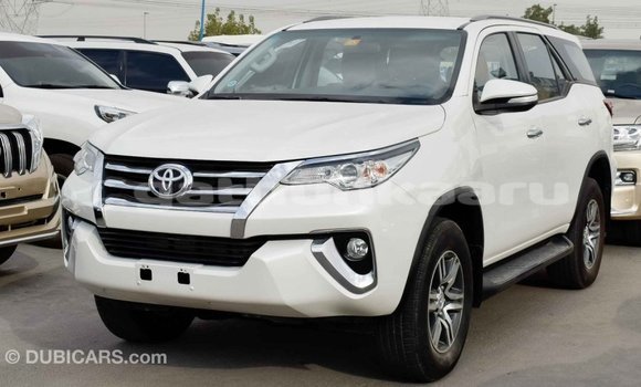 Buy Import Toyota Fortuner White Car in Import - Dubai in Baa Buy Import Toyota Fortuner White Car in Import - Dubai in Baa
