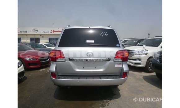 Buy Import Toyota Land Cruiser Other Car in Import - Dubai in Baa Buy Import Toyota Land Cruiser Other Car in Import - Dubai in Baa