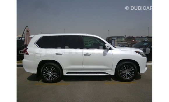 Buy Import Lexus LX White Car in Import - Dubai in Baa Buy Import Lexus LX White Car in Import - Dubai in Baa