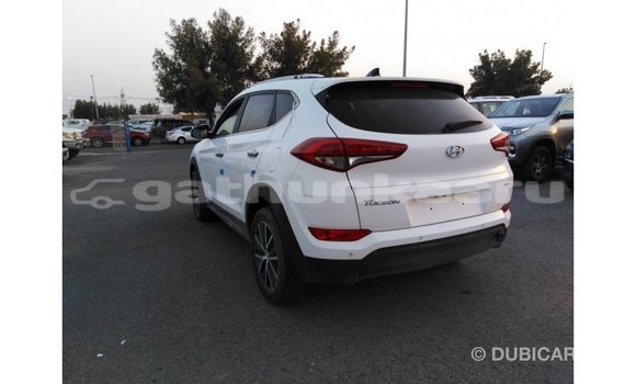 Buy Import Hyundai Tucson White Car in Import - Dubai in Baa Buy Import Hyundai Tucson White Car in Import - Dubai in Baa