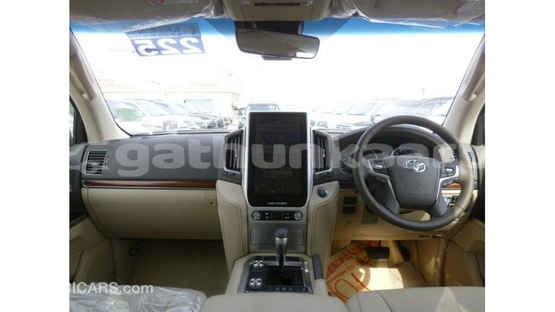Big with watermark toyota land cruiser baa import dubai 2438