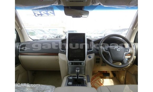 Buy Import Toyota Land Cruiser Other Car in Import - Dubai in Baa Buy Import Toyota Land Cruiser Other Car in Import - Dubai in Baa