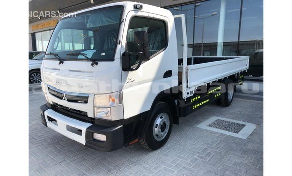 Buy Import Mitsubishi Carisma White Car in Import - Dubai in Baa Buy Import Mitsubishi Carisma White Car in Import - Dubai in Baa