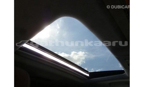 Buy Import Toyota Land Cruiser Red Car in Import - Dubai in Baa Buy Import Toyota Land Cruiser Red Car in Import - Dubai in Baa