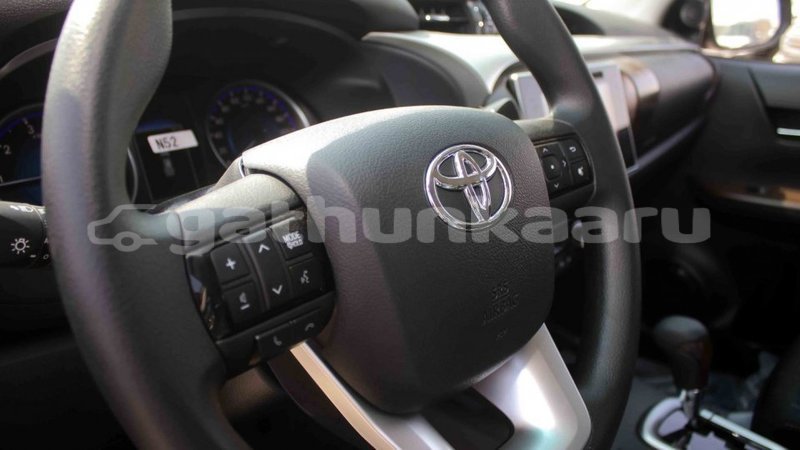 Big with watermark toyota hilux baa import dubai 2453