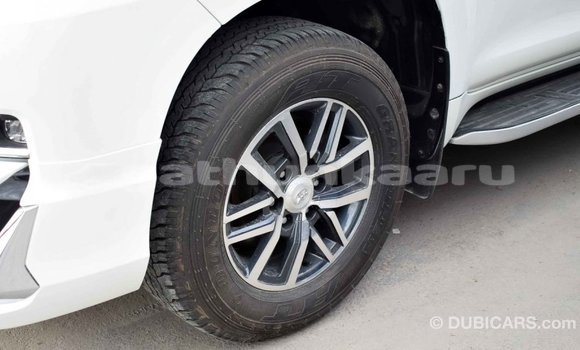 Buy Import Toyota Prado White Car in Import - Dubai in Baa Buy Import Toyota Prado White Car in Import - Dubai in Baa