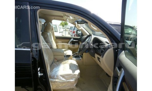 Buy Import Toyota Land Cruiser Black Car in Import - Dubai in Baa Buy Import Toyota Land Cruiser Black Car in Import - Dubai in Baa