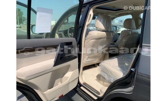 Buy Import Toyota Land Cruiser Black Car in Import - Dubai in Baa Buy Import Toyota Land Cruiser Black Car in Import - Dubai in Baa