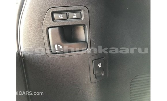 Buy Import Toyota Land Cruiser White Car in Import - Dubai in Baa Buy Import Toyota Land Cruiser White Car in Import - Dubai in Baa