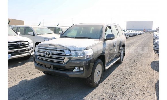 Buy Import Toyota Land Cruiser Black Car in Import - Dubai in Baa Buy Import Toyota Land Cruiser Black Car in Import - Dubai in Baa