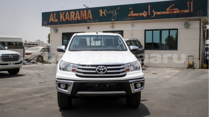 Big with watermark toyota hilux baa import dubai 2473