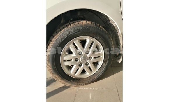 Buy Import Hyundai Accent White Car in Import - Dubai in Baa Buy Import Hyundai Accent White Car in Import - Dubai in Baa