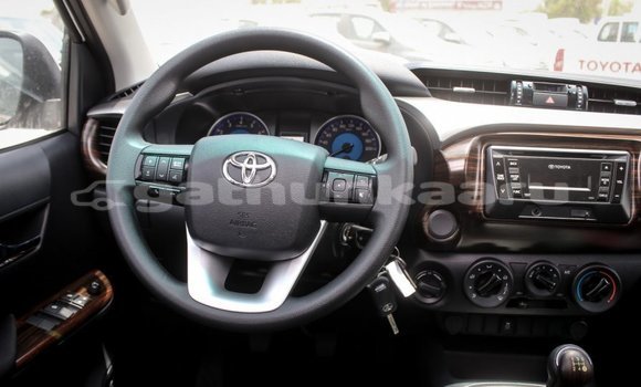 Buy Import Toyota Hilux White Car in Import - Dubai in Baa Buy Import Toyota Hilux White Car in Import - Dubai in Baa