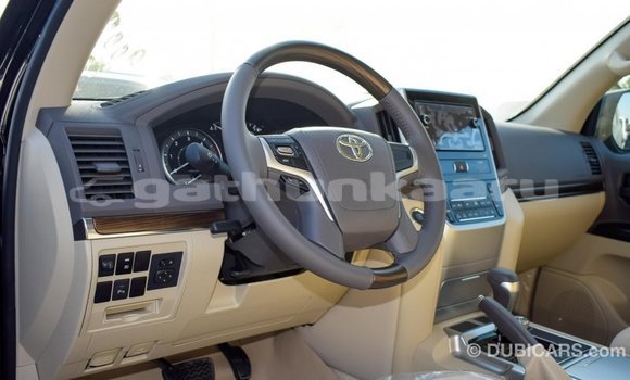 Buy Import Toyota Land Cruiser Black Car in Import - Dubai in Baa Buy Import Toyota Land Cruiser Black Car in Import - Dubai in Baa