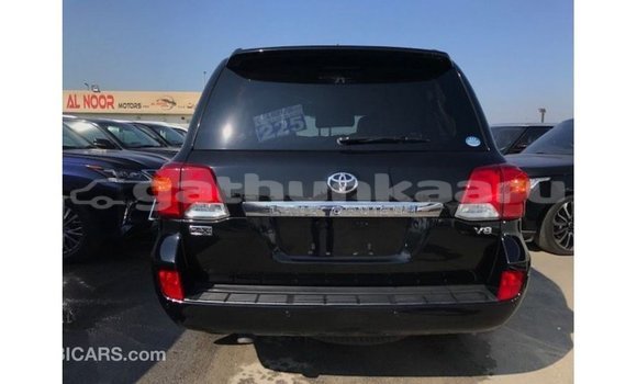 Buy Import Toyota Land Cruiser Black Car in Import - Dubai in Baa Buy Import Toyota Land Cruiser Black Car in Import - Dubai in Baa