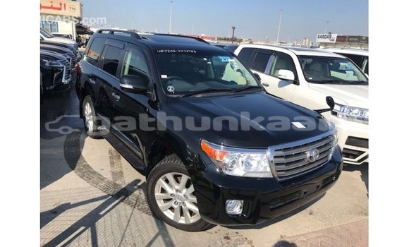 Buy Import Toyota Land Cruiser Black Car in Import - Dubai in Baa Buy Import Toyota Land Cruiser Black Car in Import - Dubai in Baa