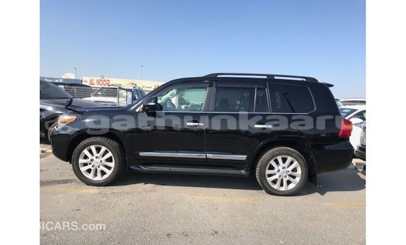 Buy Import Toyota Land Cruiser Black Car in Import - Dubai in Baa Buy Import Toyota Land Cruiser Black Car in Import - Dubai in Baa