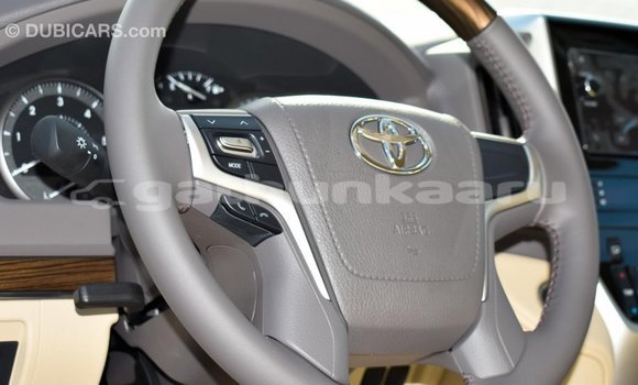 Buy Import Toyota Land Cruiser Black Car in Import - Dubai in Baa Buy Import Toyota Land Cruiser Black Car in Import - Dubai in Baa