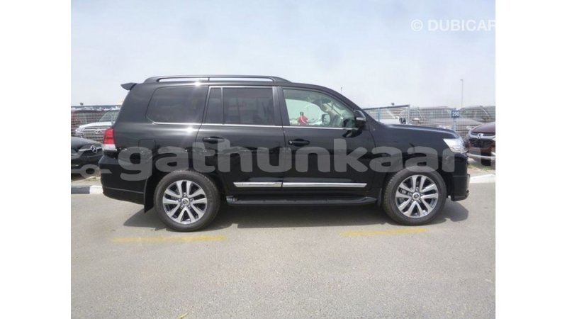 Big with watermark toyota land cruiser baa import dubai 2486